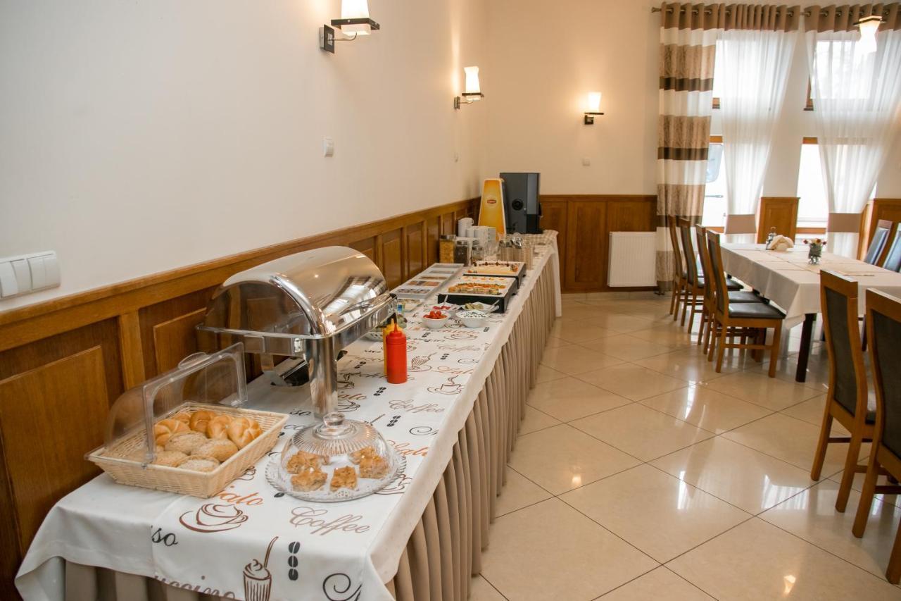 Hotel Oaza Prudnik Ngoại thất bức ảnh